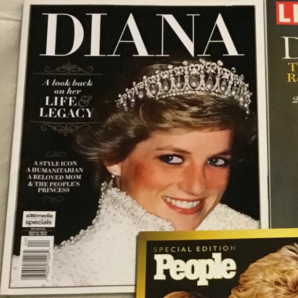 Lot of 3 collectible Princess Diana magazines - Picture 2 of 8